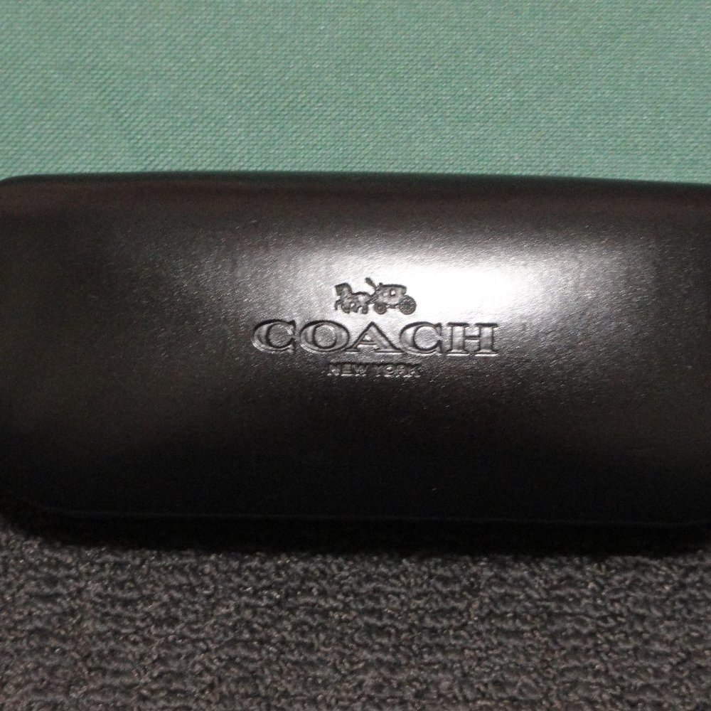 Coach new york Hard shell eye glass case~black~gently used~